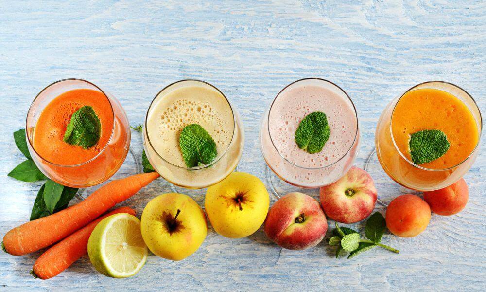 Juices and herbal teas to beat bloating