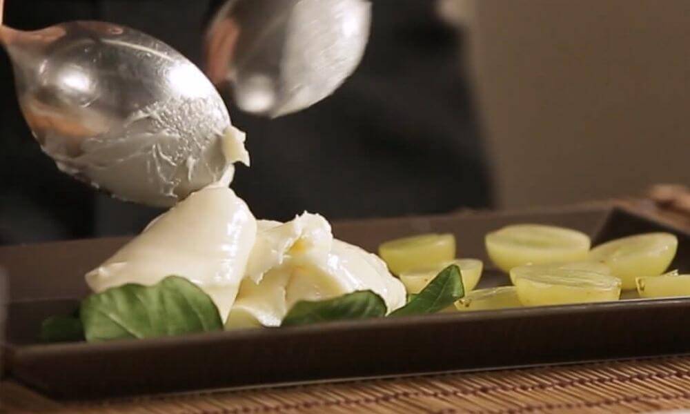 Homemade stracchino: recipe