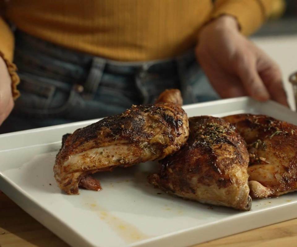 Cosce di pollo in salsa BBQ in friggitrice ad aria