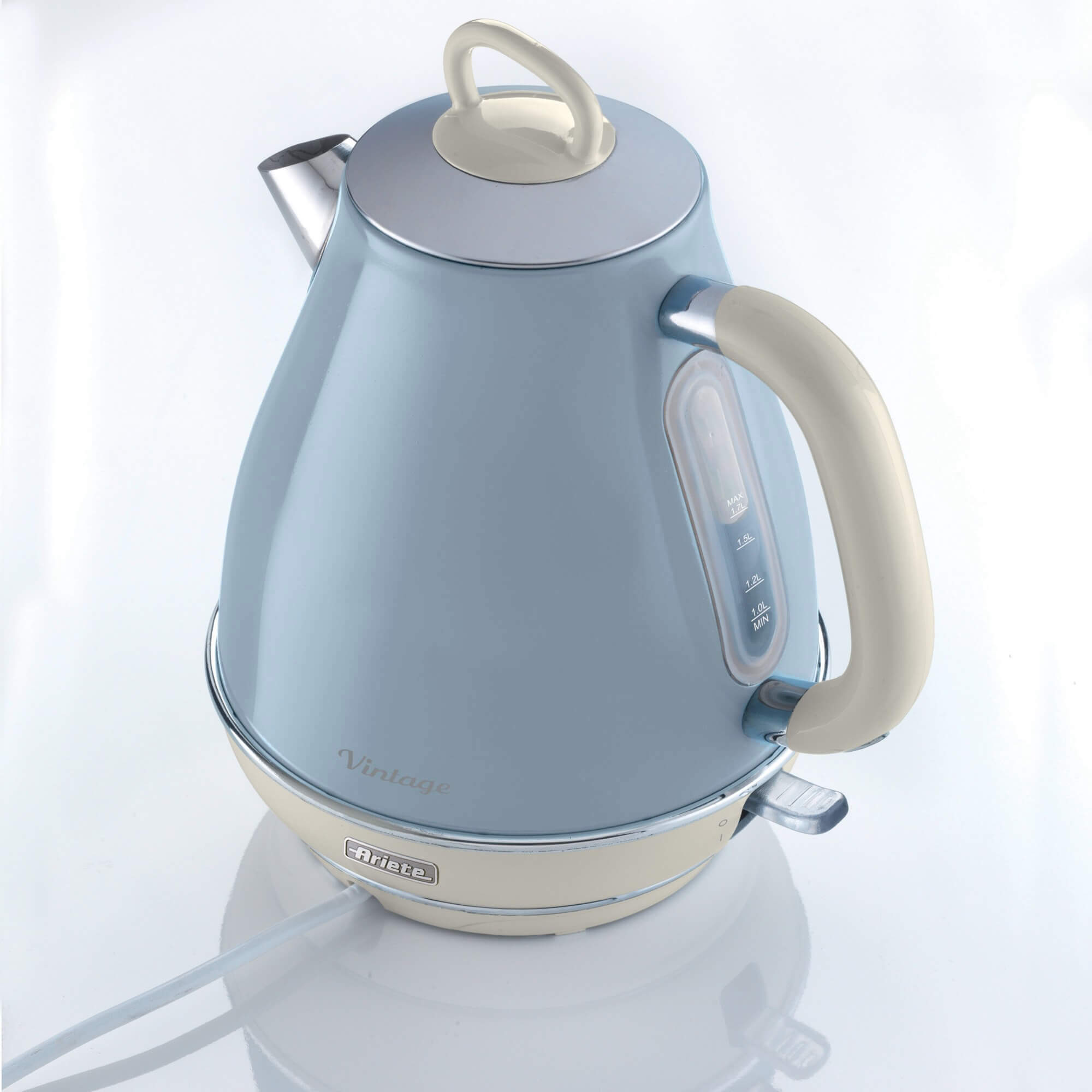 Ariete Bollitore Vintage 2869, Bollitore Elettrico con Livello Acqua  Visibile, Base Cordless a 360°, Spegnimento Automatico, Filtro Tisana,  Capacità 1,7 L, Acciaio Inossidabile, 2000W, Celeste : : Casa e  cucina