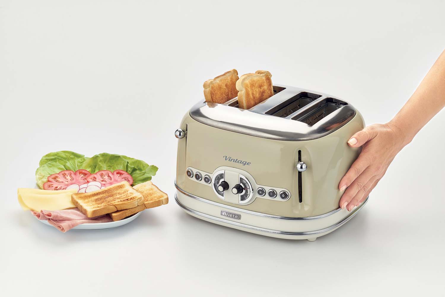 Vintage toaster 4 slice Ariete (EN)