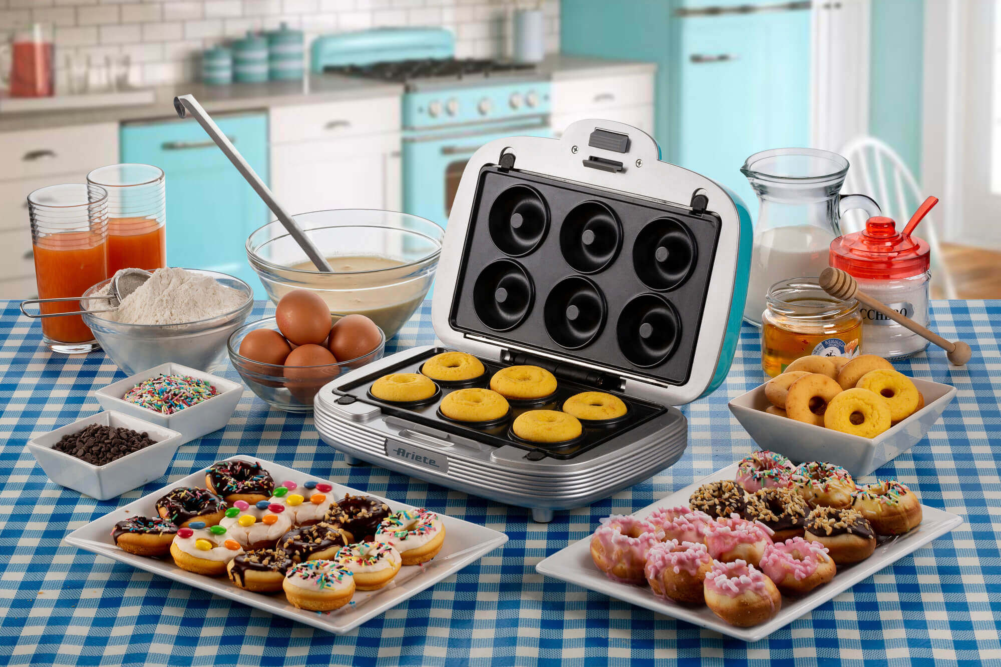 Electric Mini Muffin Maker